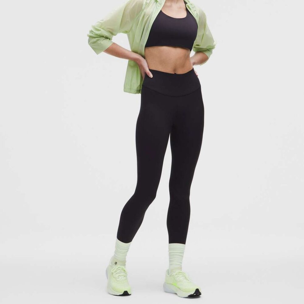 Lululemon Women's Nightmoth Outfit (Nulux Strappy Back Sports Bra/Wunder Train)